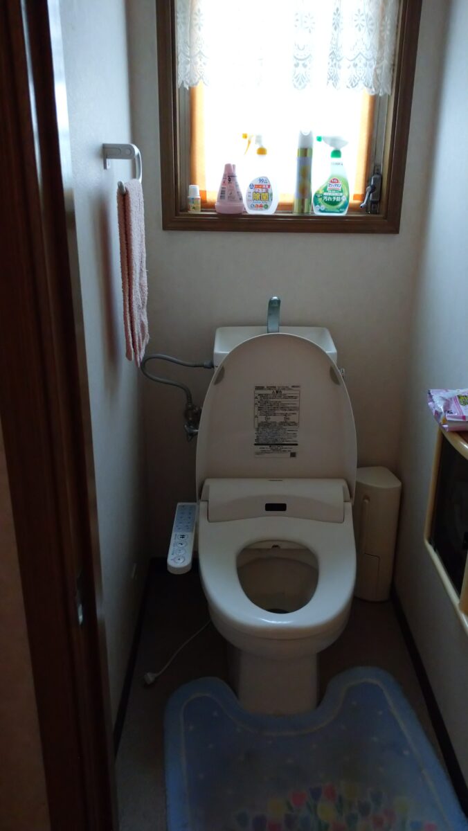 トイレ工事前